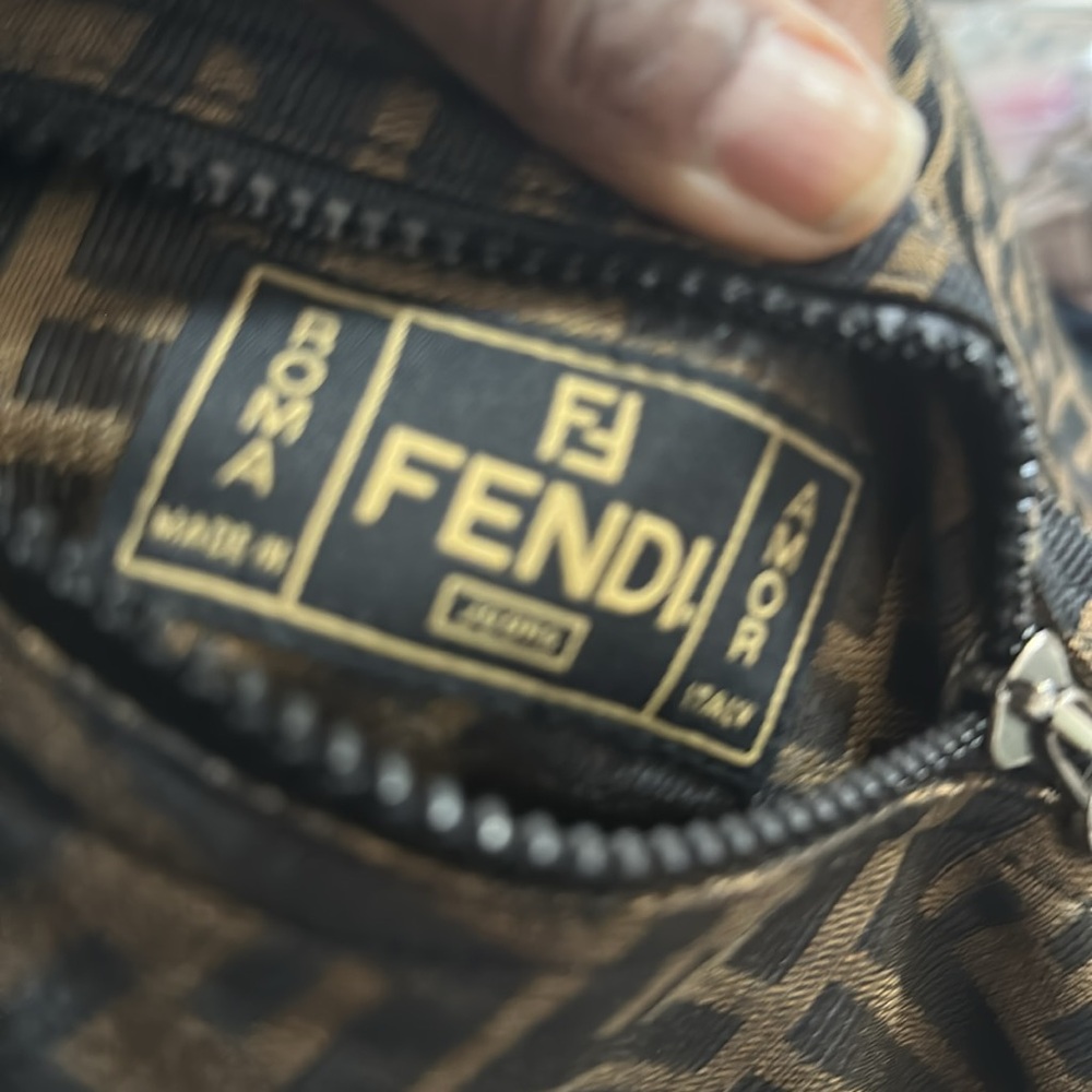 Authentic Fendi Unisex /Women’s Reversible Black and Brown Jacket - Picture 6 of 10